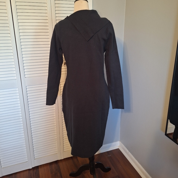 Tahari Black Long Sleeve Dress with Gold Buttons Medium NWT *C6 - Picture 2 of 5